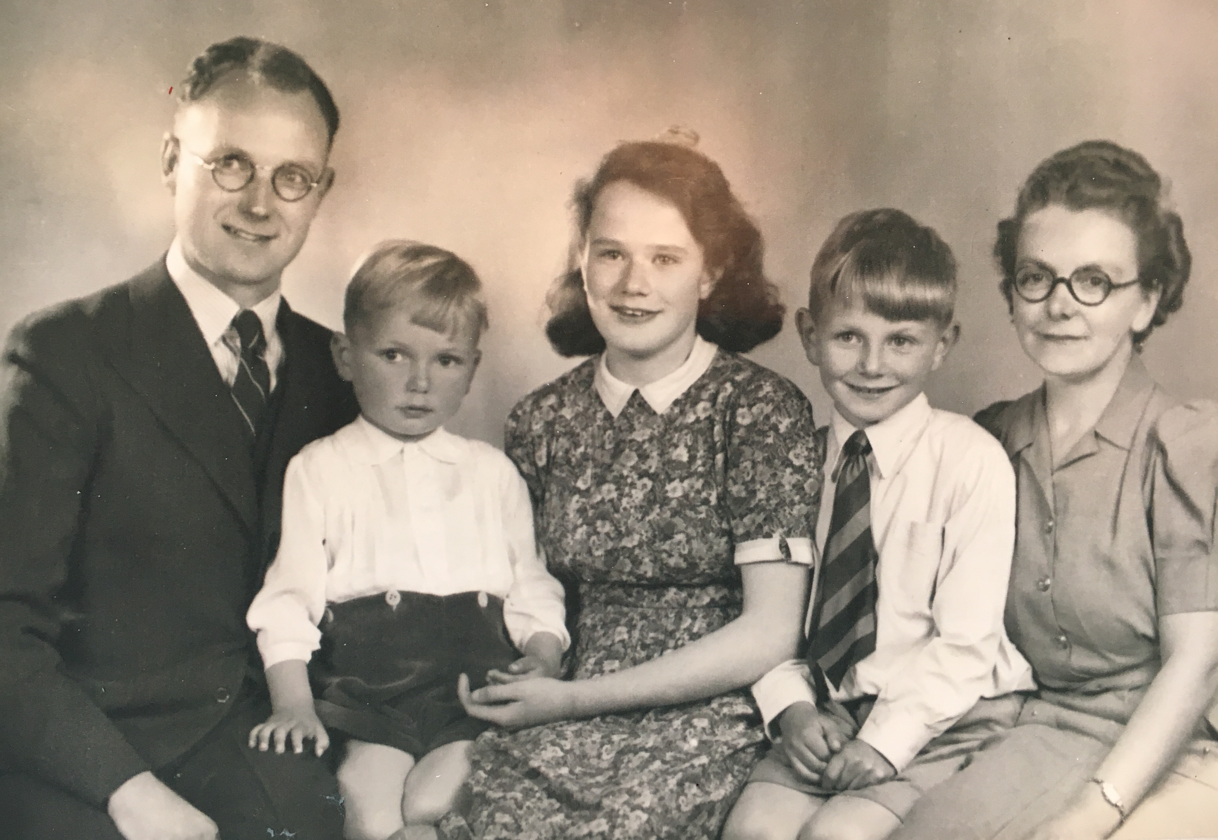 Suse Rosenstock and her Christadelphian family the Parry's