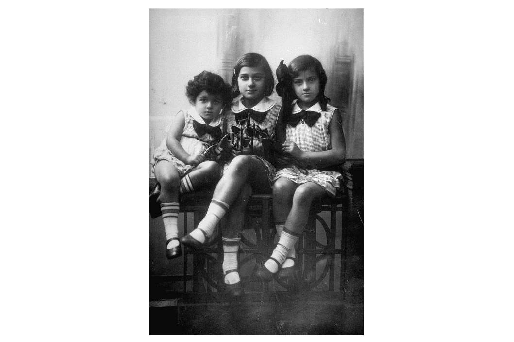Studio portrait of three Jewish sisters in Warsaw. Pictured from left to right are: Hanka (later, Anna Heilman), Sabina and Ester Wajcblum. Warsaw, Poland, 1933. United States Holocaust Memorial Museum, courtesy of Anna and Joshua Heilman