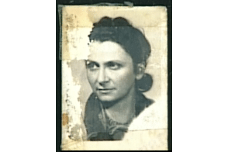 Prewar photograph of Paulina (Pepi Sarah Gold) Chiger, Kristine's mother, in 1939, courtesy of USC Shoah Foundation and Kristine Keren.